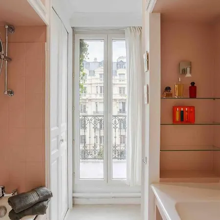 Stunning In Saint Germain Des Pres Apartament *