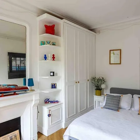 Stunning In Saint Germain Des Pres