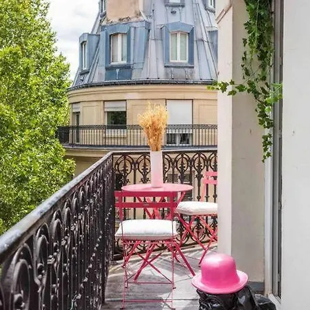 Stunning In Saint Germain Des Pres Apartament Paryż